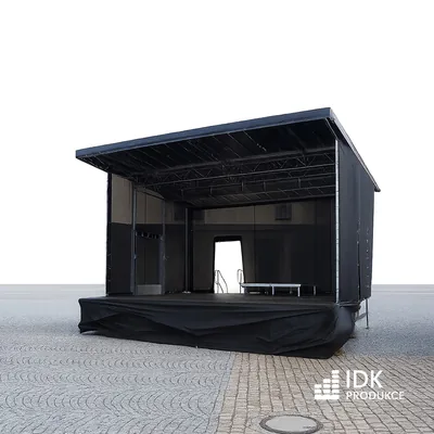 Mobilní pódium 7,5 x 6m