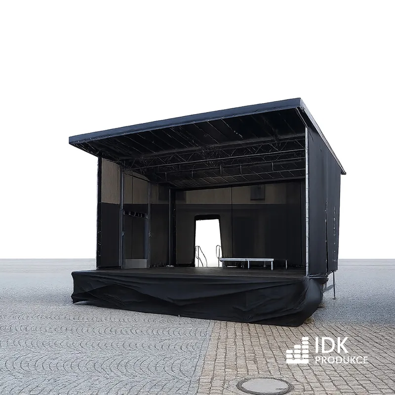 Mobilní pódium 7,5 x 6m