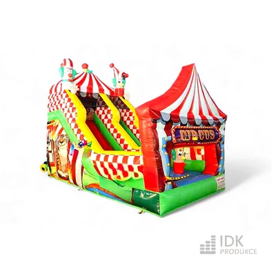 Cirkus skluzavka